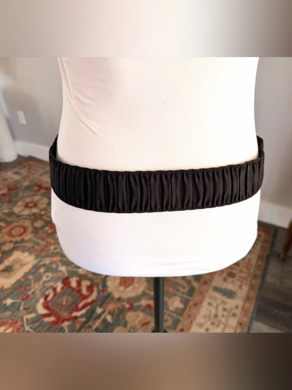 Black Heart Gem Stretch Belt